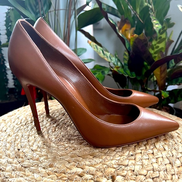 CHRISTIAN LOUBOUTIN
Kate 100 leather pumps - Picture 6 of 13